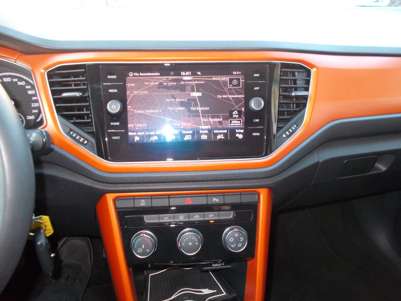 Volkswagen T-Roc 1.6 TDI SCR Style BlueMotion Technology