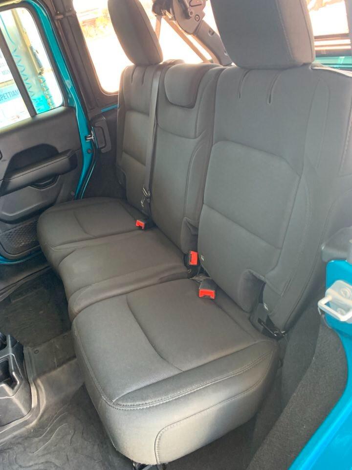 Jeep Wrangler 2.2 Mjt II Sahara uniprò