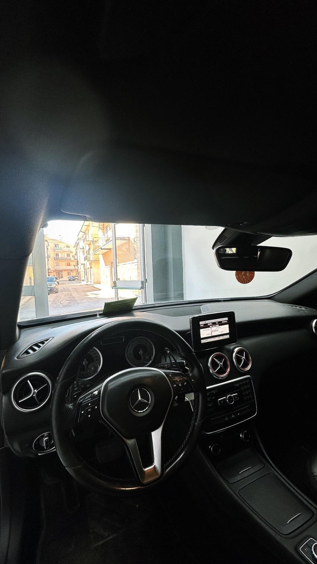 Mercedes-benz A 200 CDI Premium