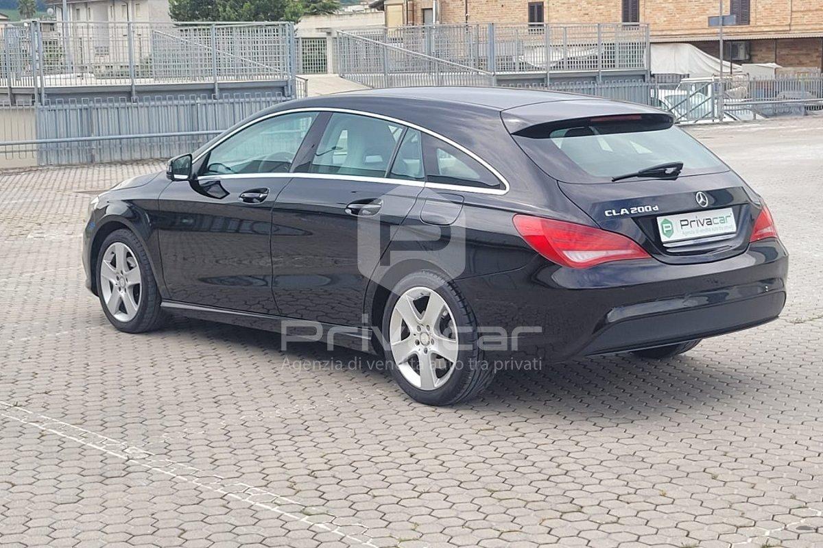 MERCEDES CLA 200 d S.W. Automatic Business