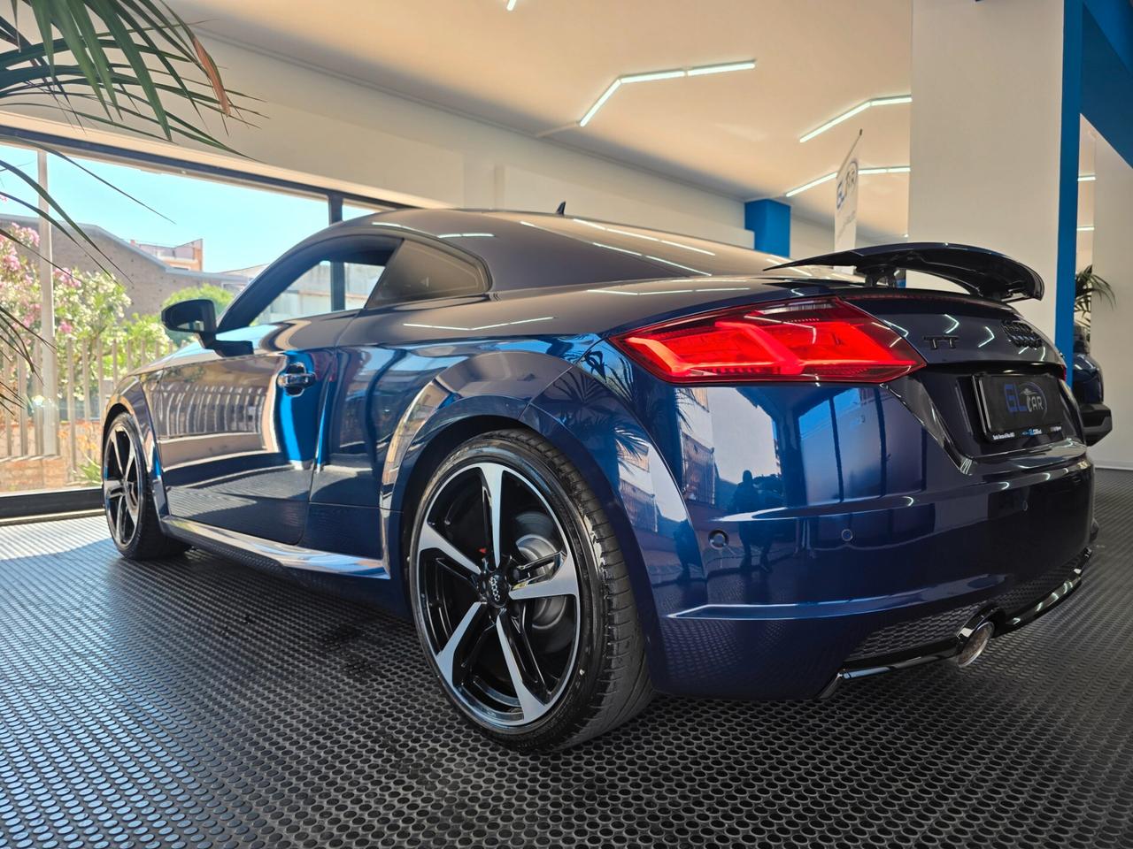 Audi TT Coupé 2.0TFSI quattro Stronic Sline