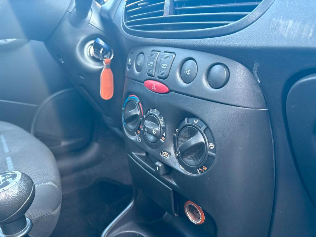 Fiat Punto 5 Porte Punto 5p 1.2 BENZ 69 CV Classic OK NEOPATENTATI