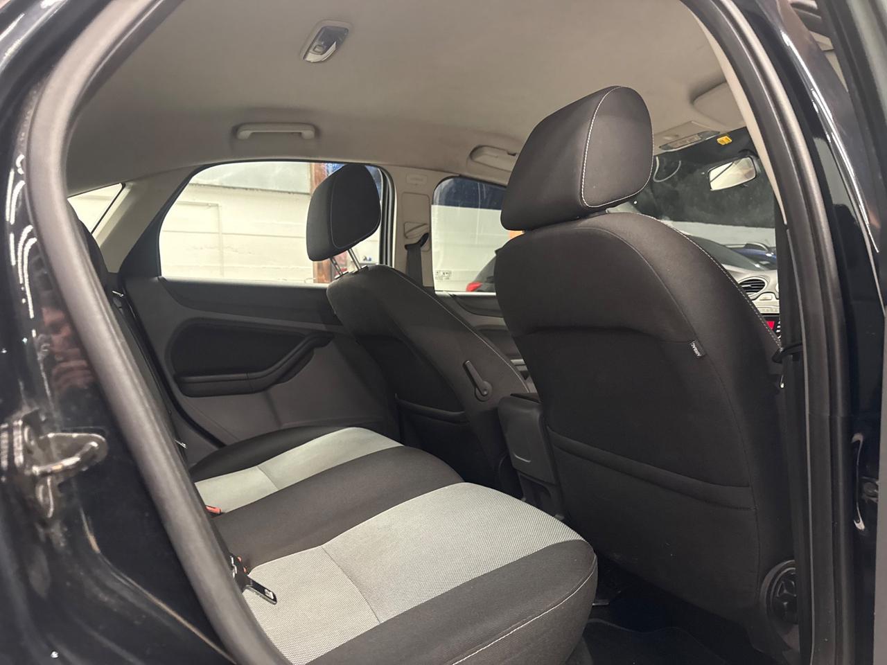 Ford Focus 1.6 TDCi 2011 titanium