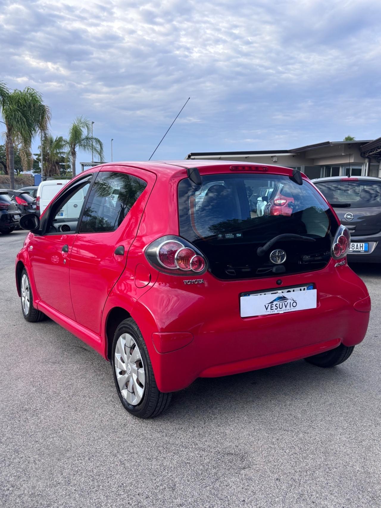 Toyota Aygo 1.0 12V VVT-i 5 porte Active Connect