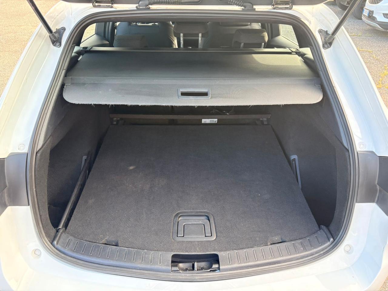 Toyota Corolla Touring Sports 1.8 Hybrid Active