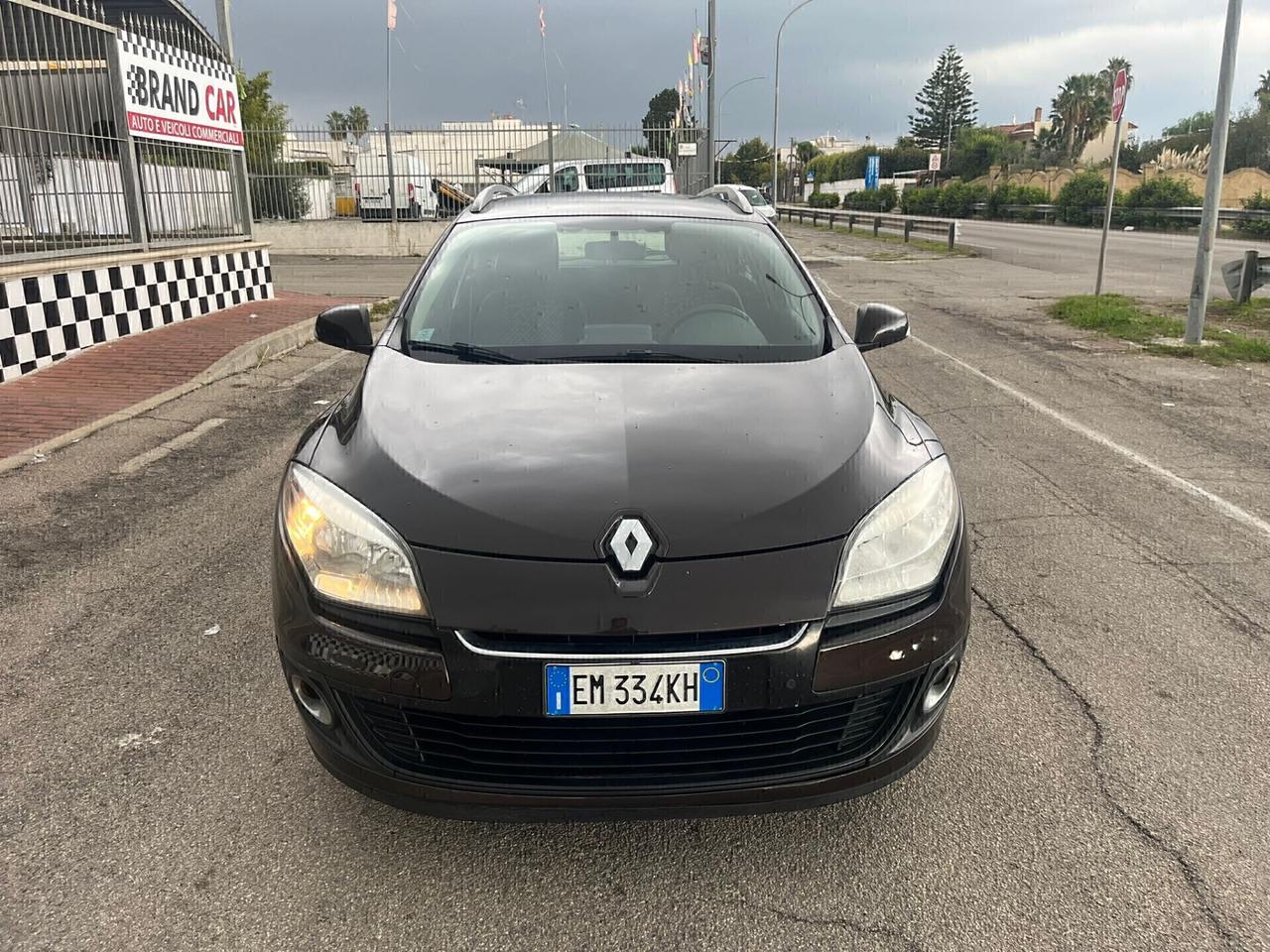 Renault Megane 1.5 dCi 110CV EDC SporTour 2012