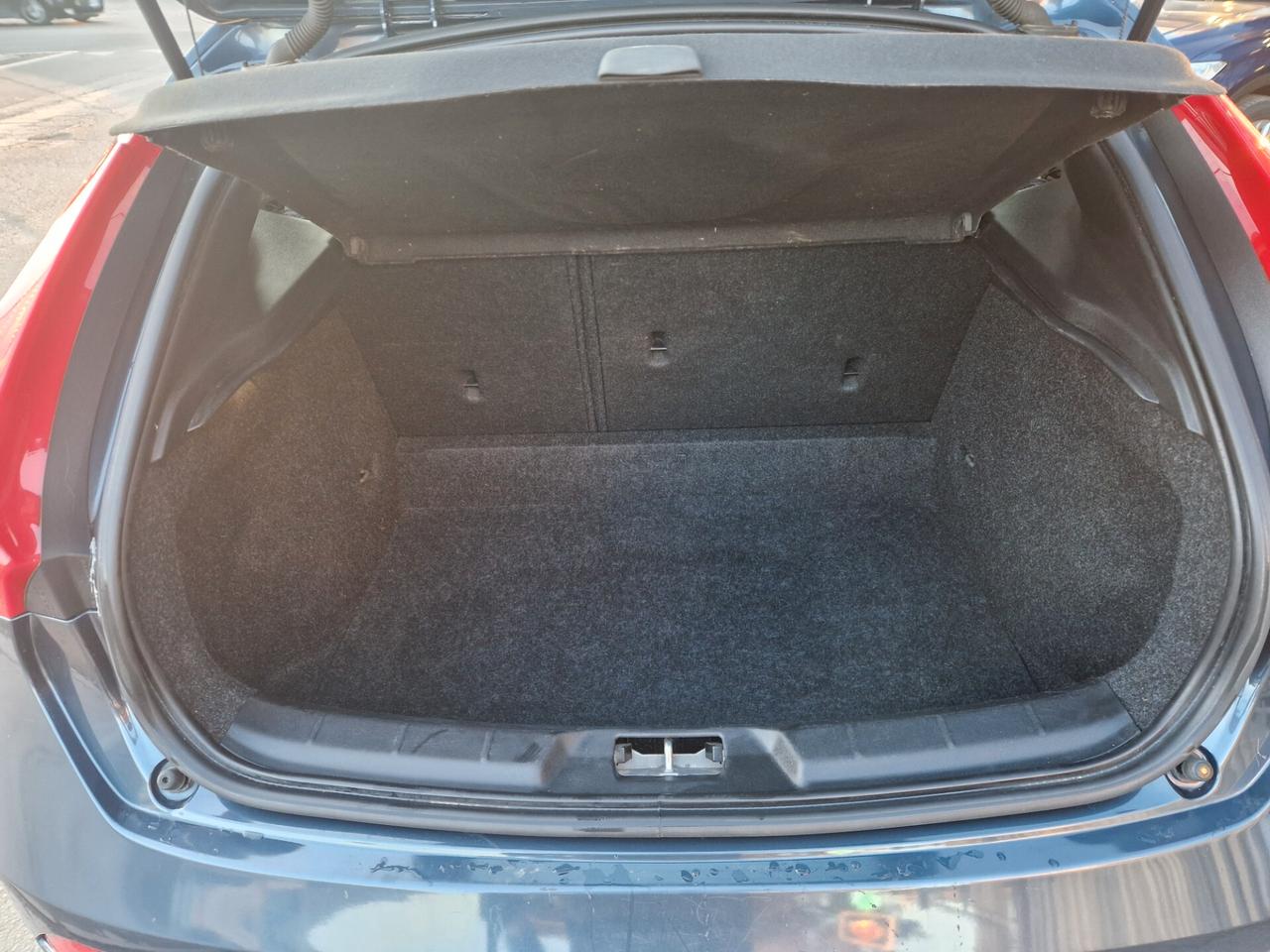 Volvo V40 D2 Business