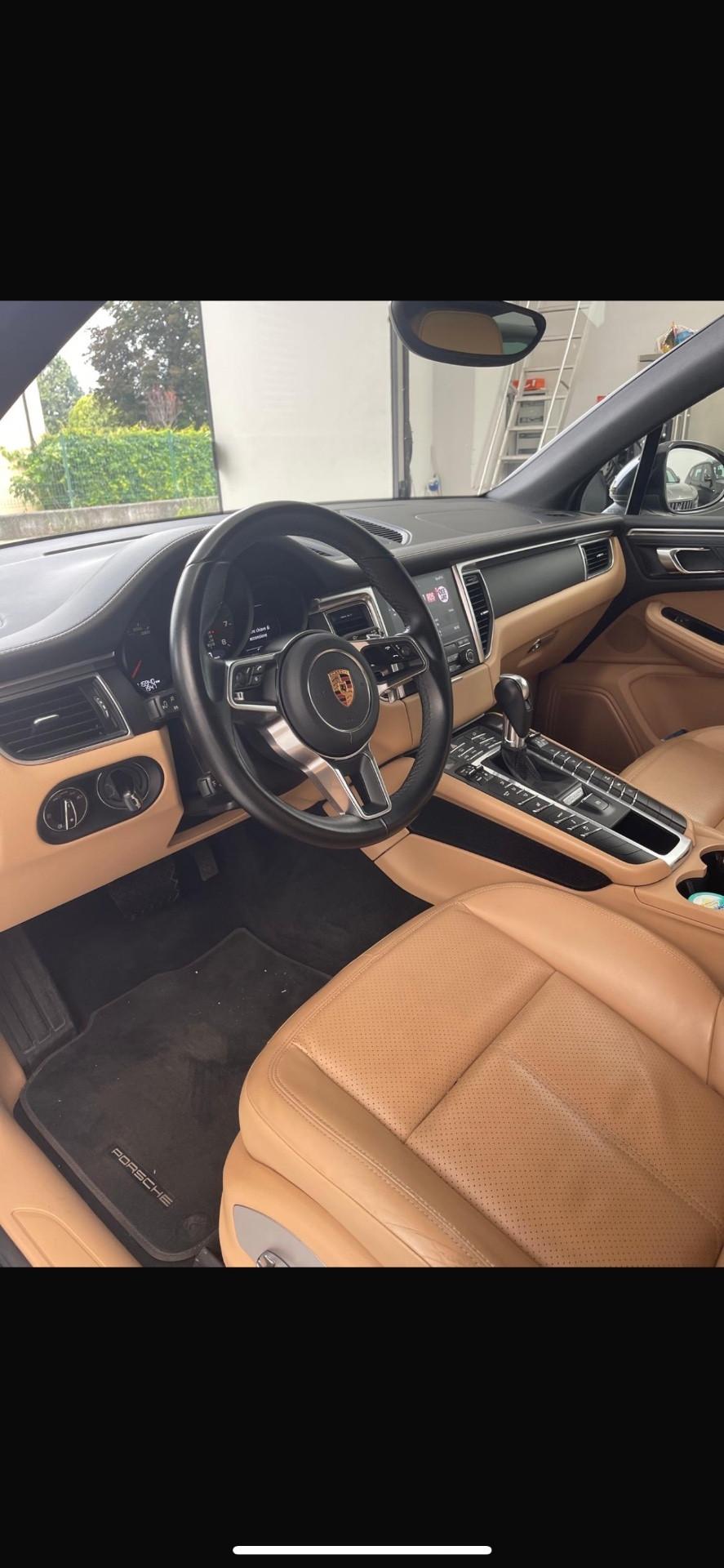 Porsche Macan 2.0