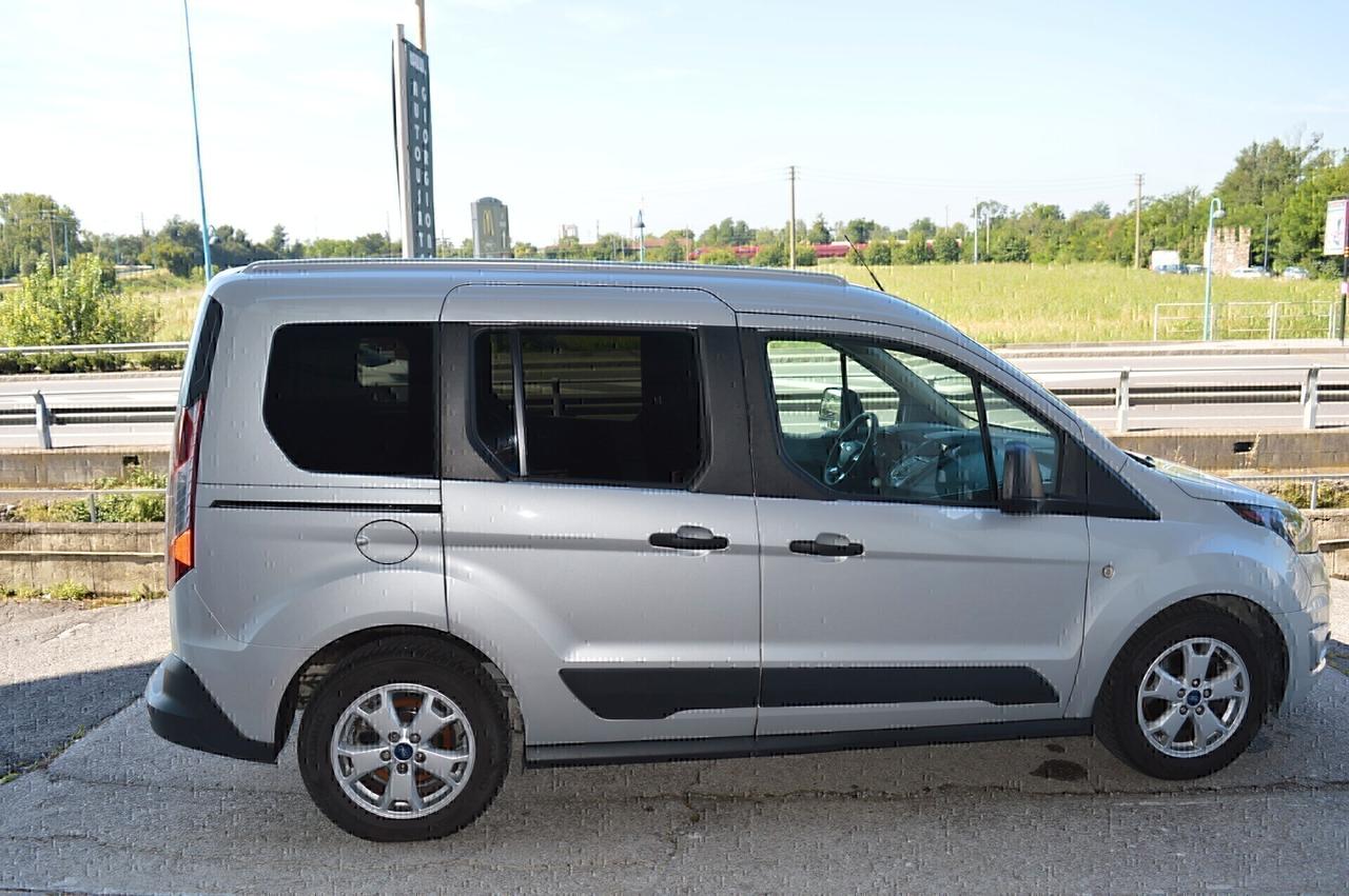 Ford Tourneo Connect 1.5 TDCi 120 CV multispazio