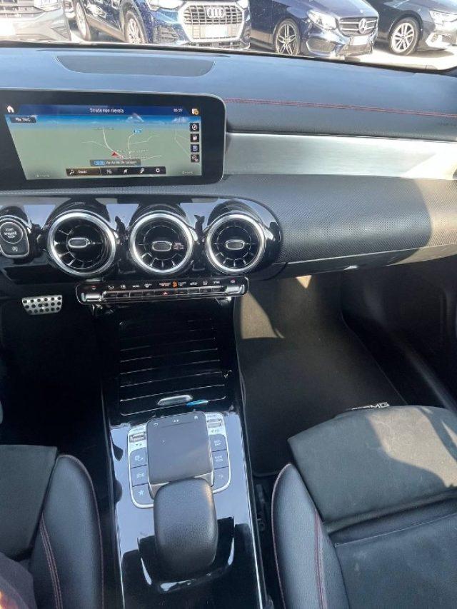 MERCEDES-BENZ CLA 220 d Automatic Sport AMG LINE