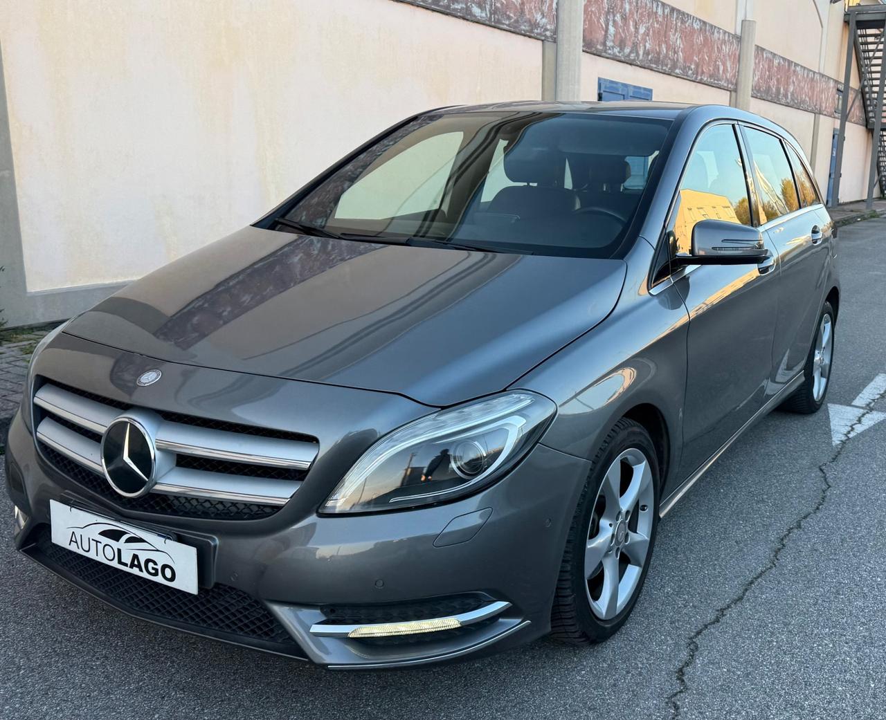 Mercedes-benz B 180 BlueEFFICIENCY Premium