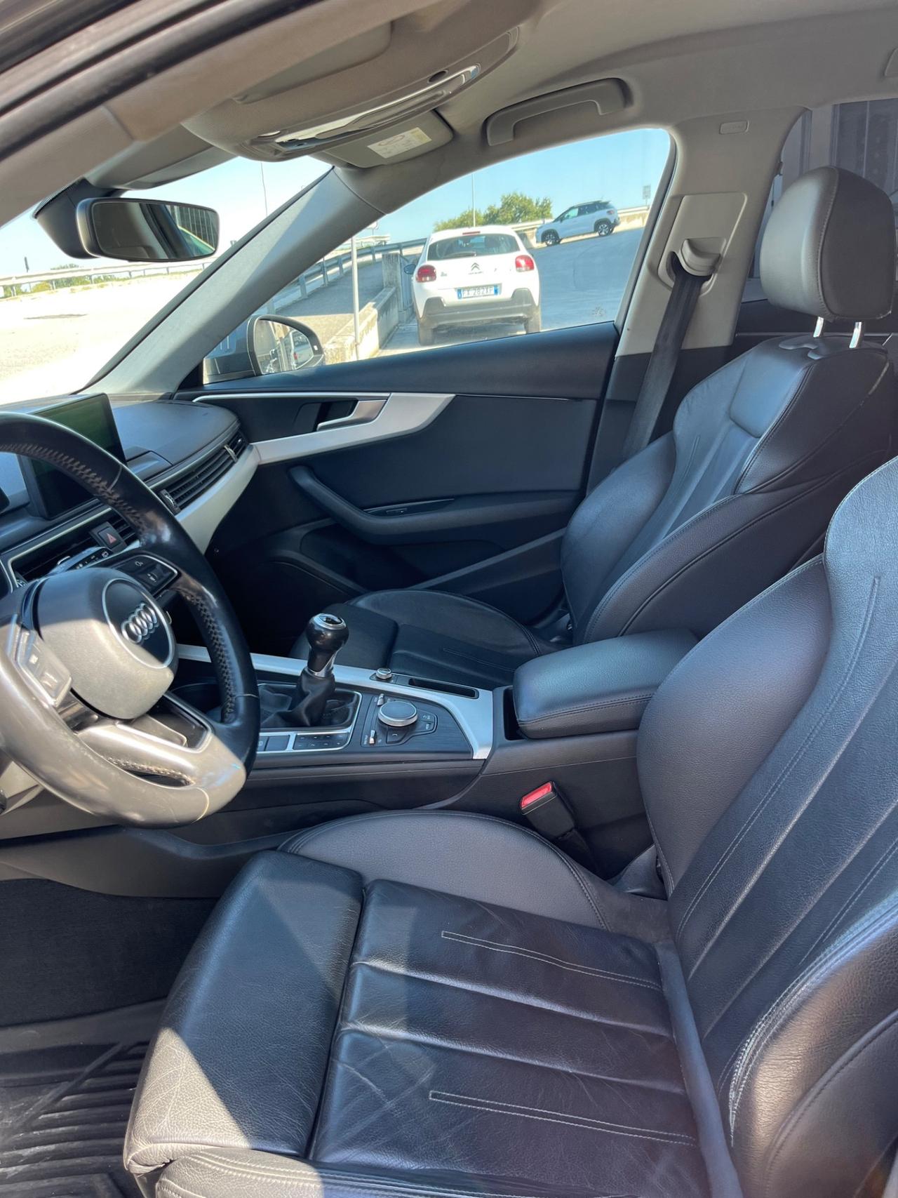 Audi A4 2.0 TDI 150 CV ultra Business Sport