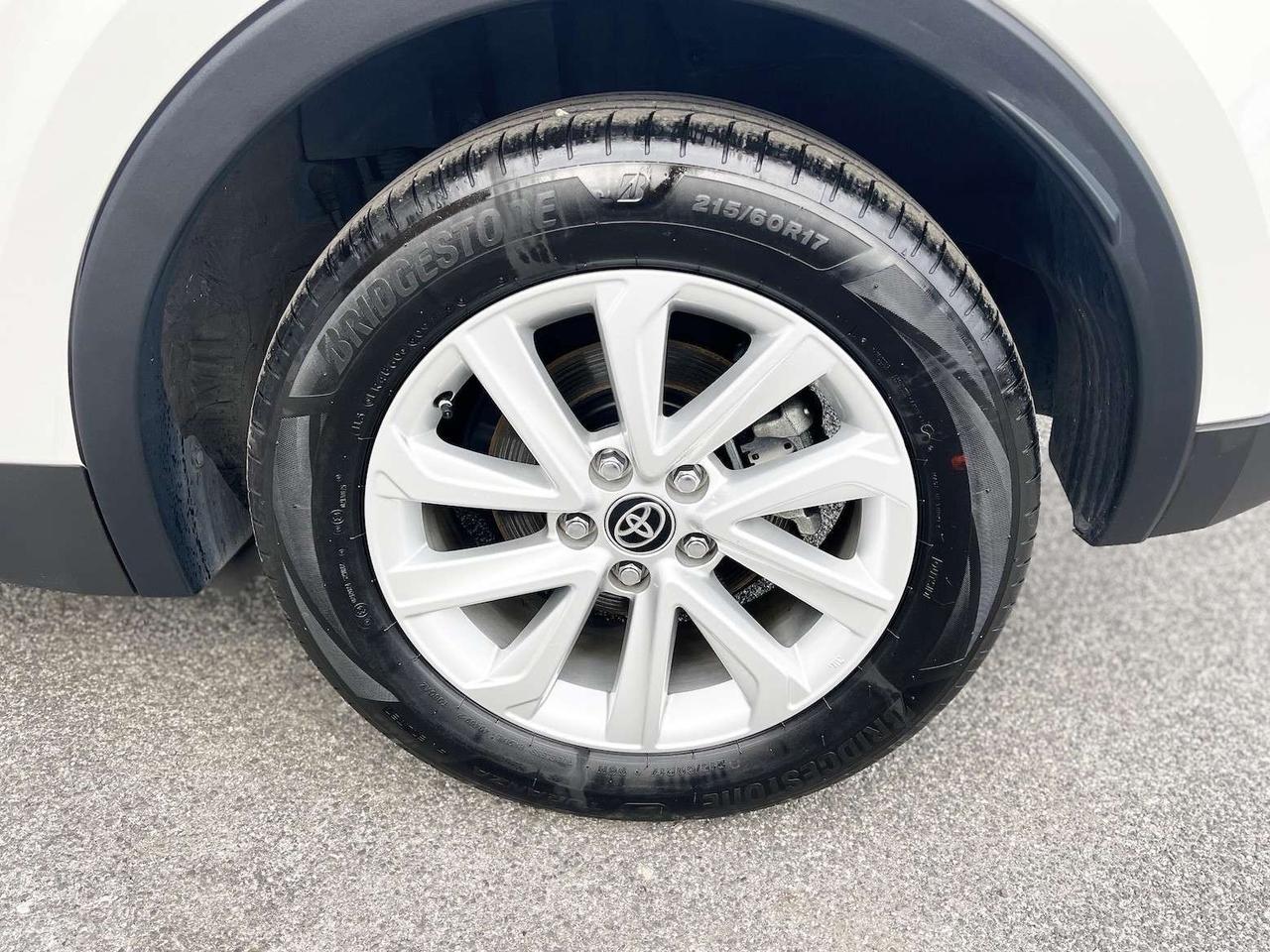 Toyota C-HR 1.8 Hybrid 98CV E6 Neo - 2024
