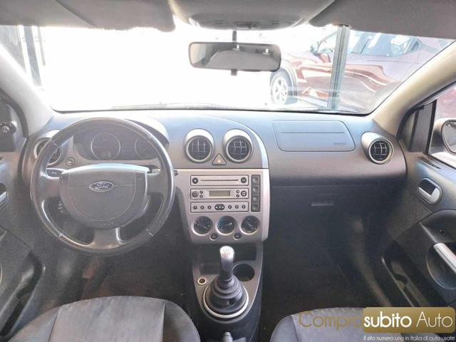 FORD Fiesta 1.2 16V 3p. Zetec
