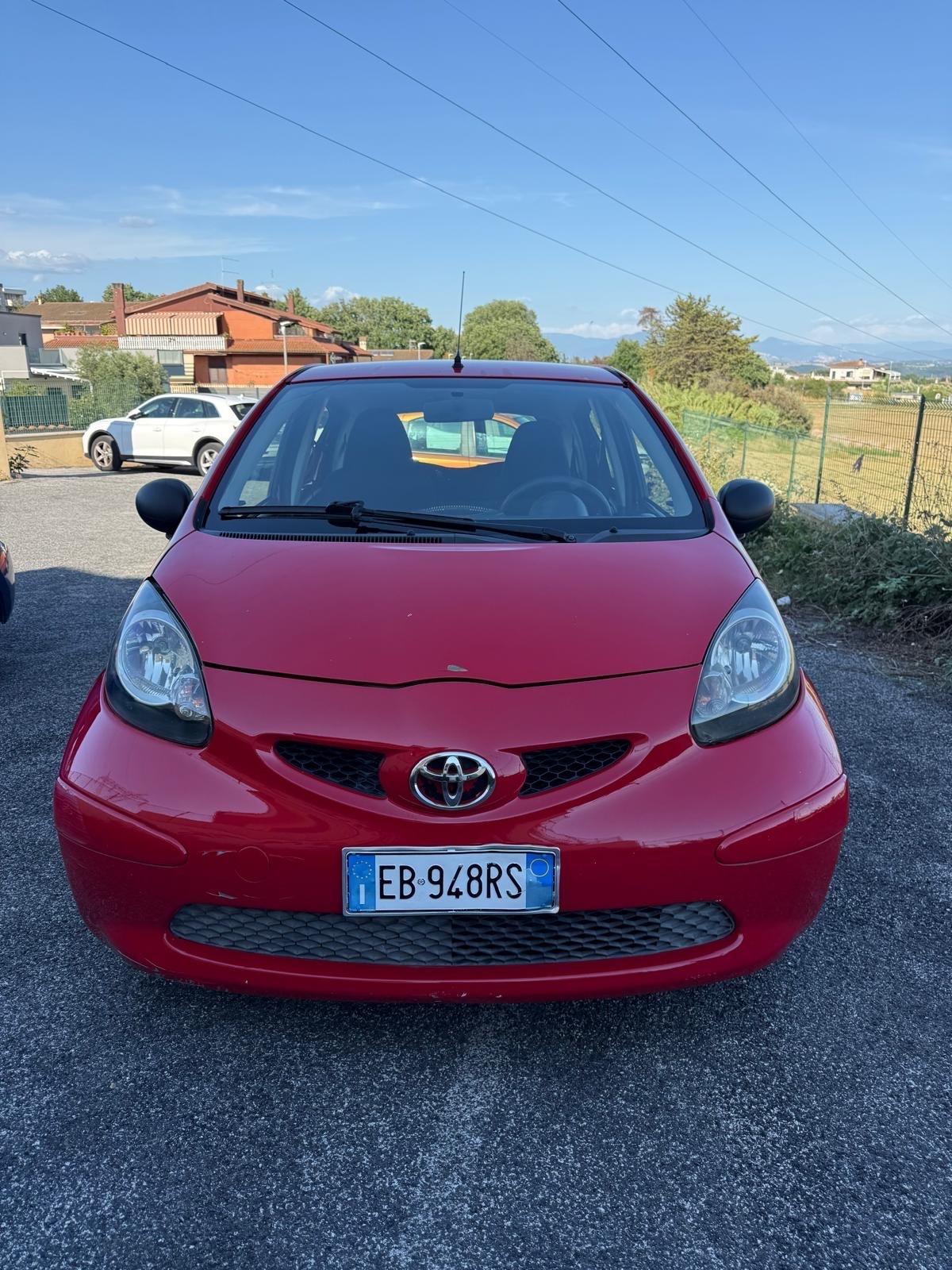 Toyota Aygo 1.0 12V VVT-i 5 porte Now