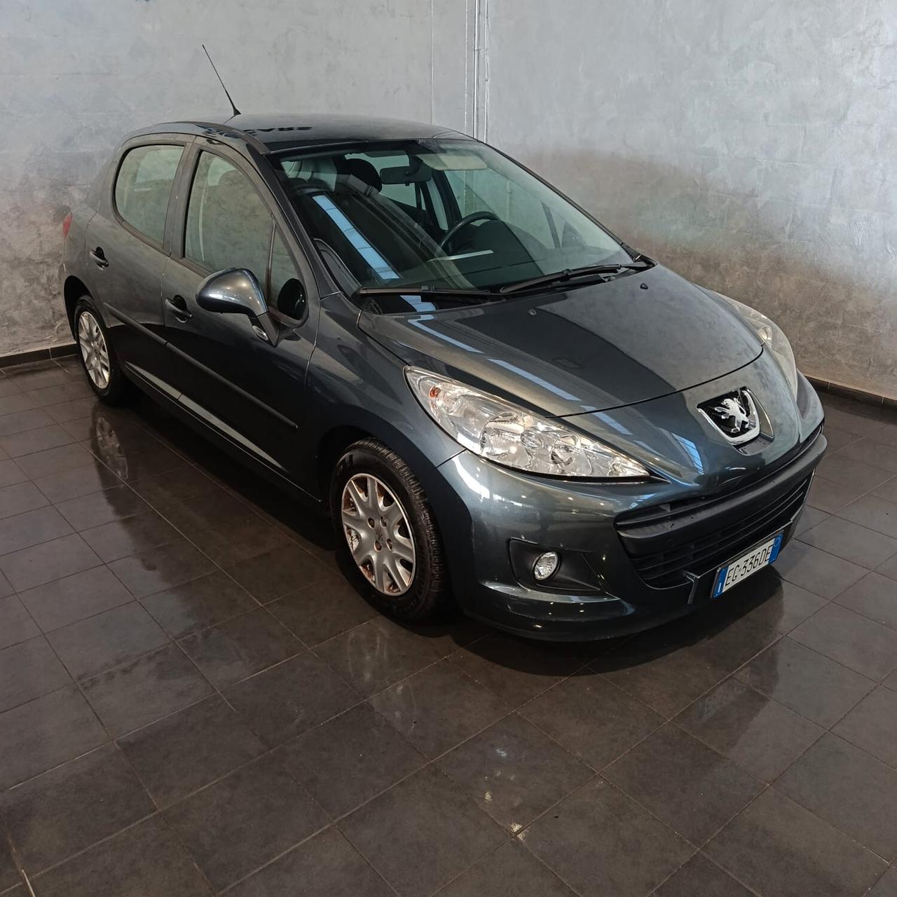 Peugeot 207 1.4 VTi 95CV 5p. XS