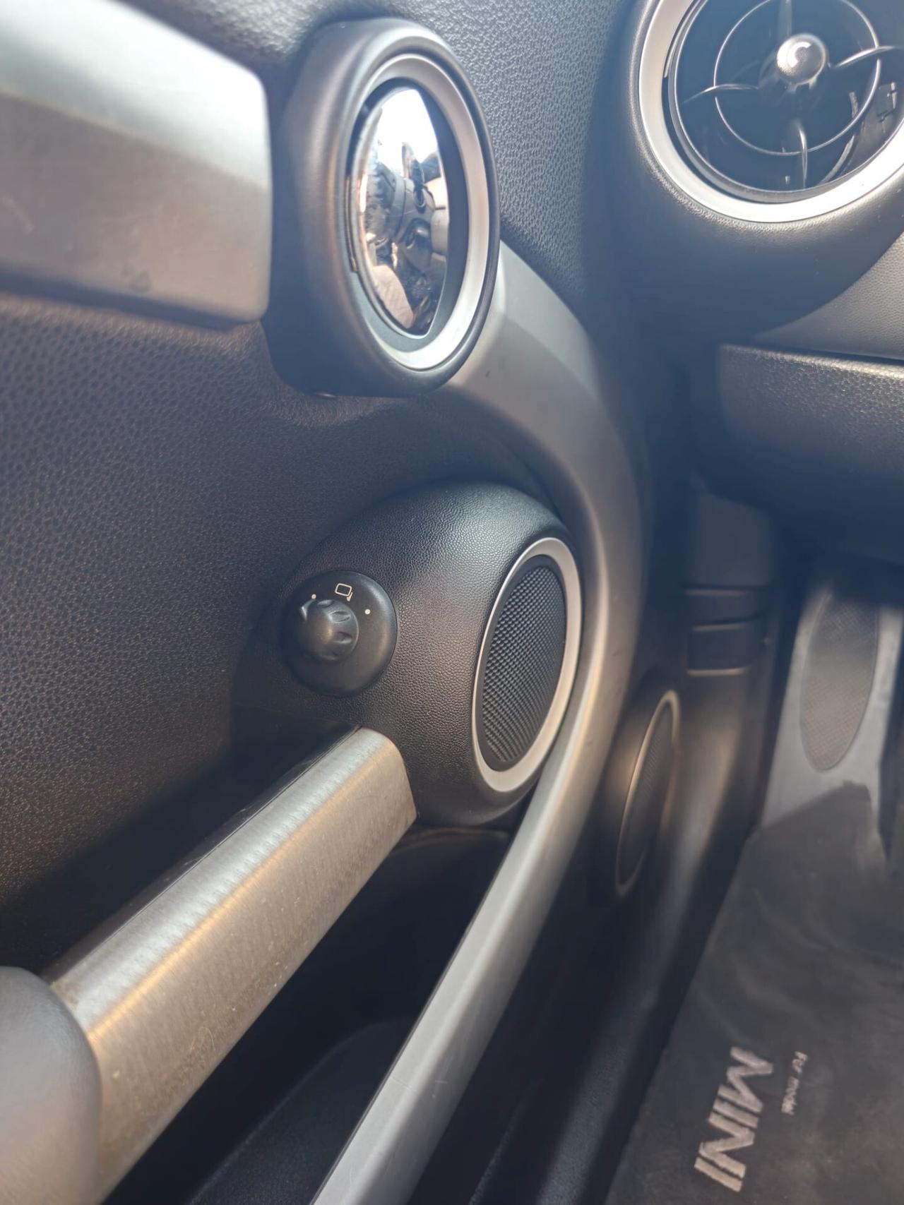 Mini 1.6 16V Cooper Chili