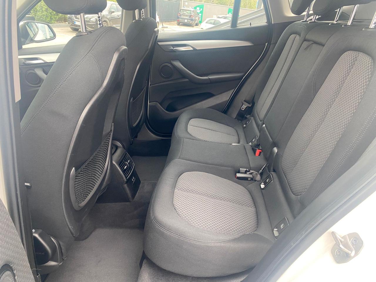 Bmw X1 sDrive18d Advantage
