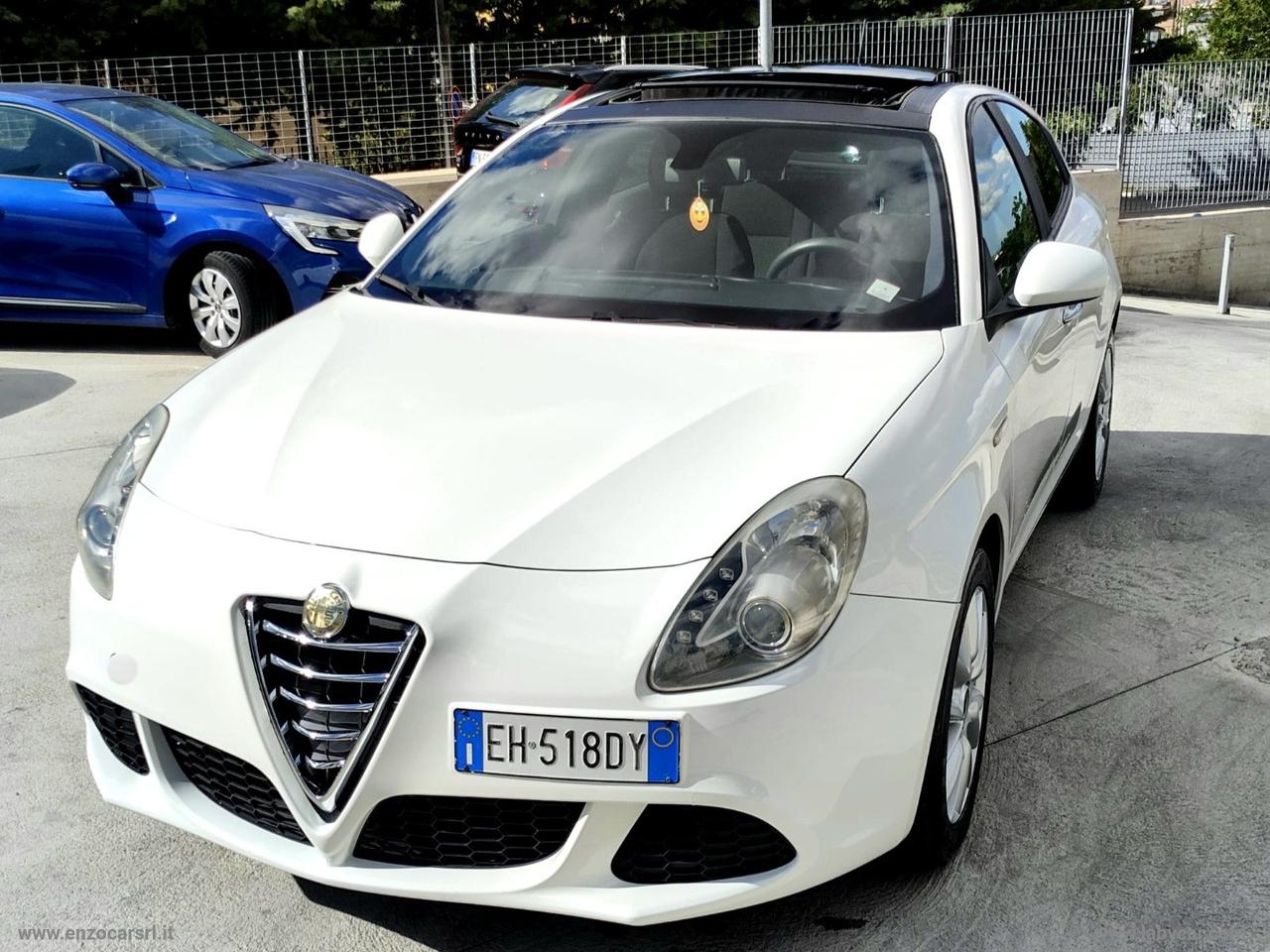 ALFA ROMEO Giulietta 1.6 JTDm-2 105 CV Distinctive TETTO APRIBILE