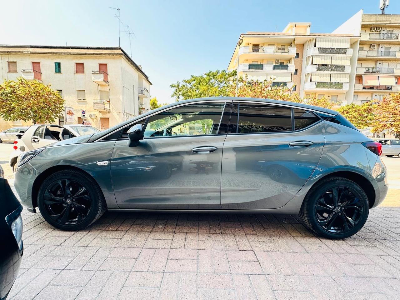 Opel Astra 1.6 CDTi 136CV 5p