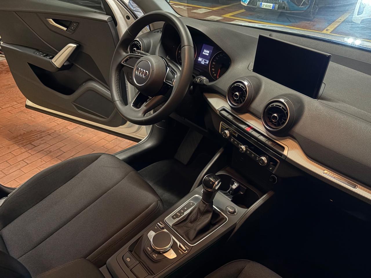 Audi Q2 35 TFSI S tronic Admired