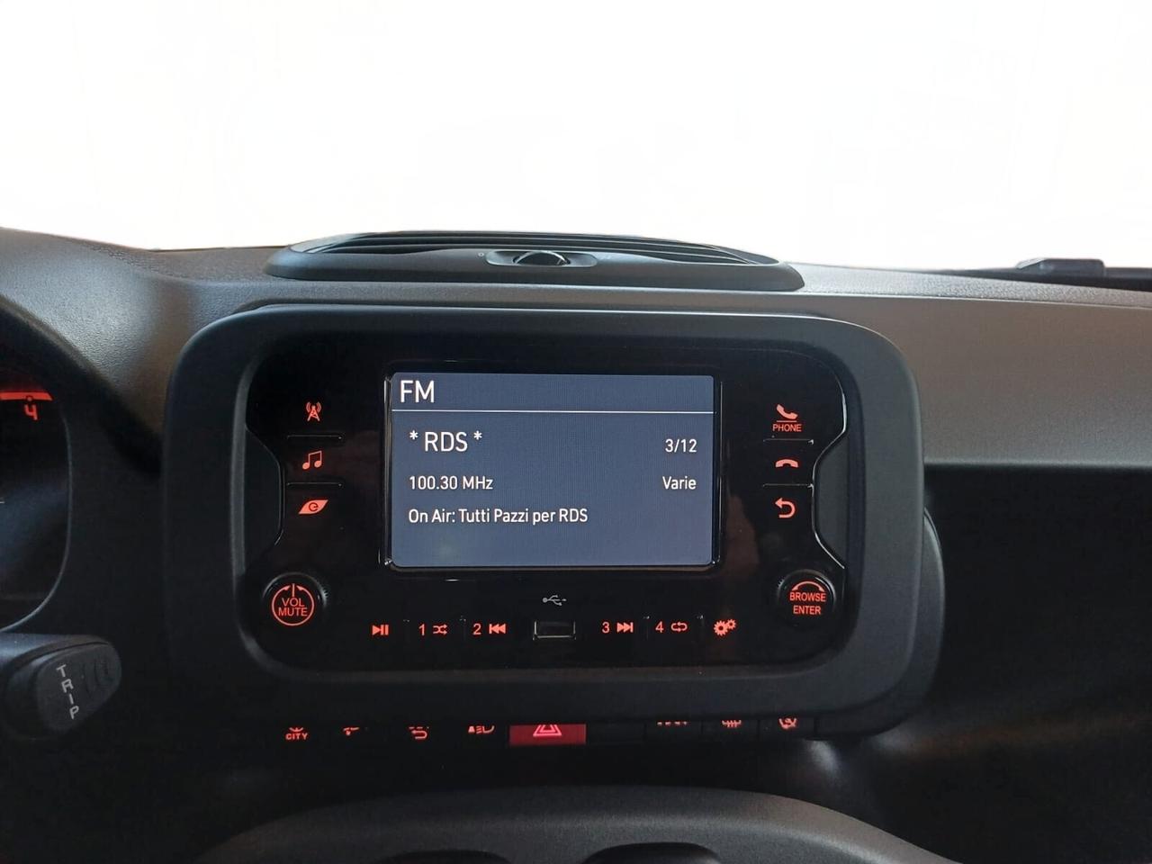 Fiat Panda 1.0 Hybrid City Life | da €140,00 al mese