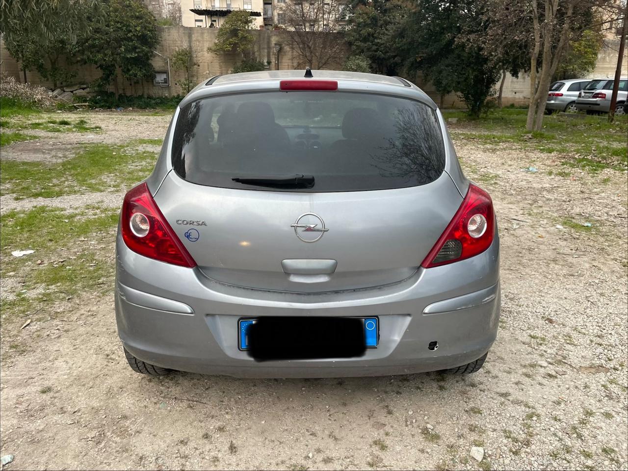 Opel Corsa 1.2 80CV 3 porte GPL-TECH Club