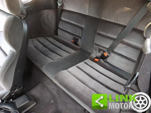FORD Escort 1.8i 16V cat Cabrio XR