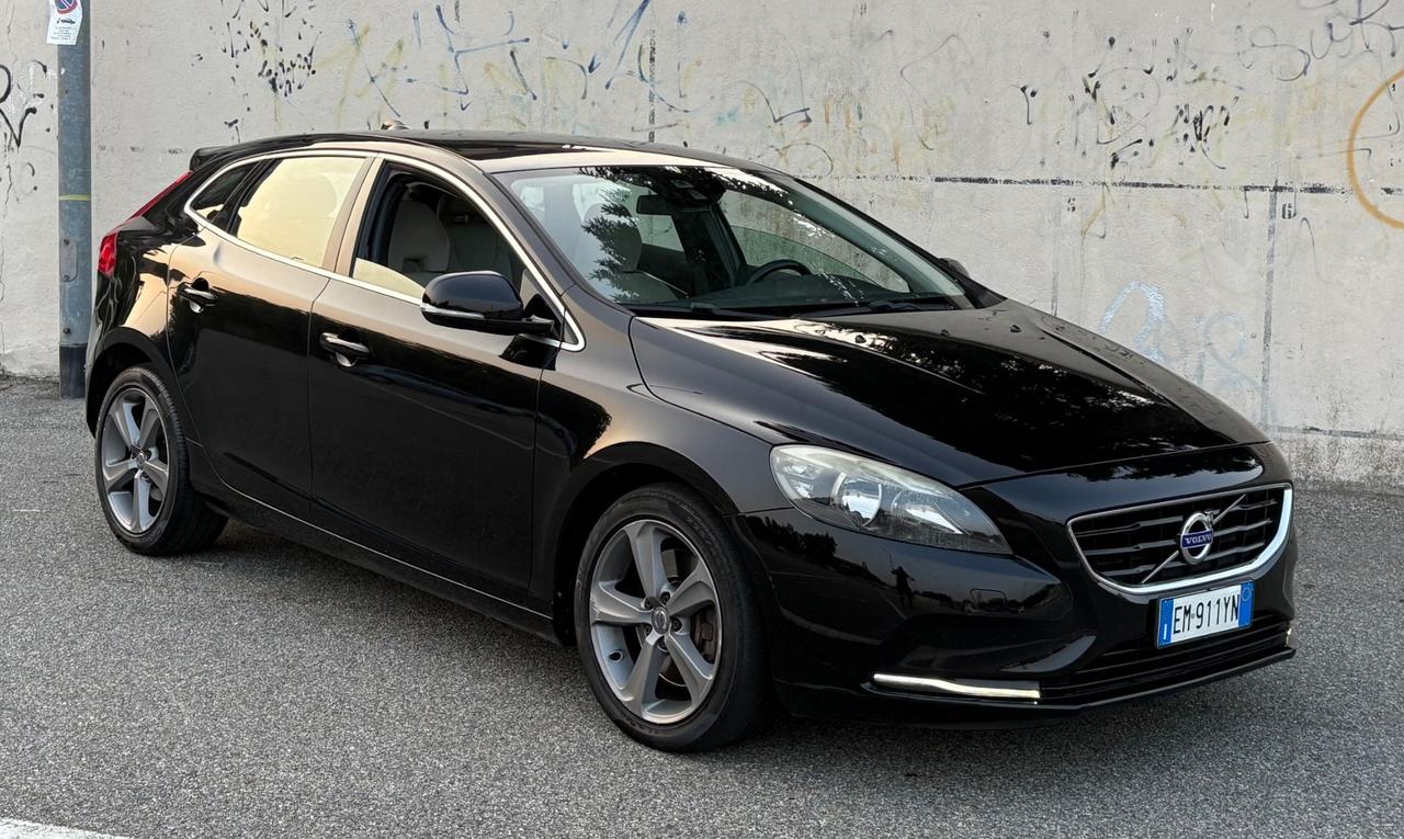 Volvo V40 2.0 D3 150 Geartronic perfetta