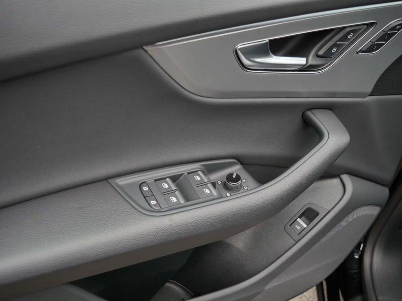 Audi Q8 Q8 SUV 45 TDI quattro tiptronic Led Matrix Camera 360° Black Pack