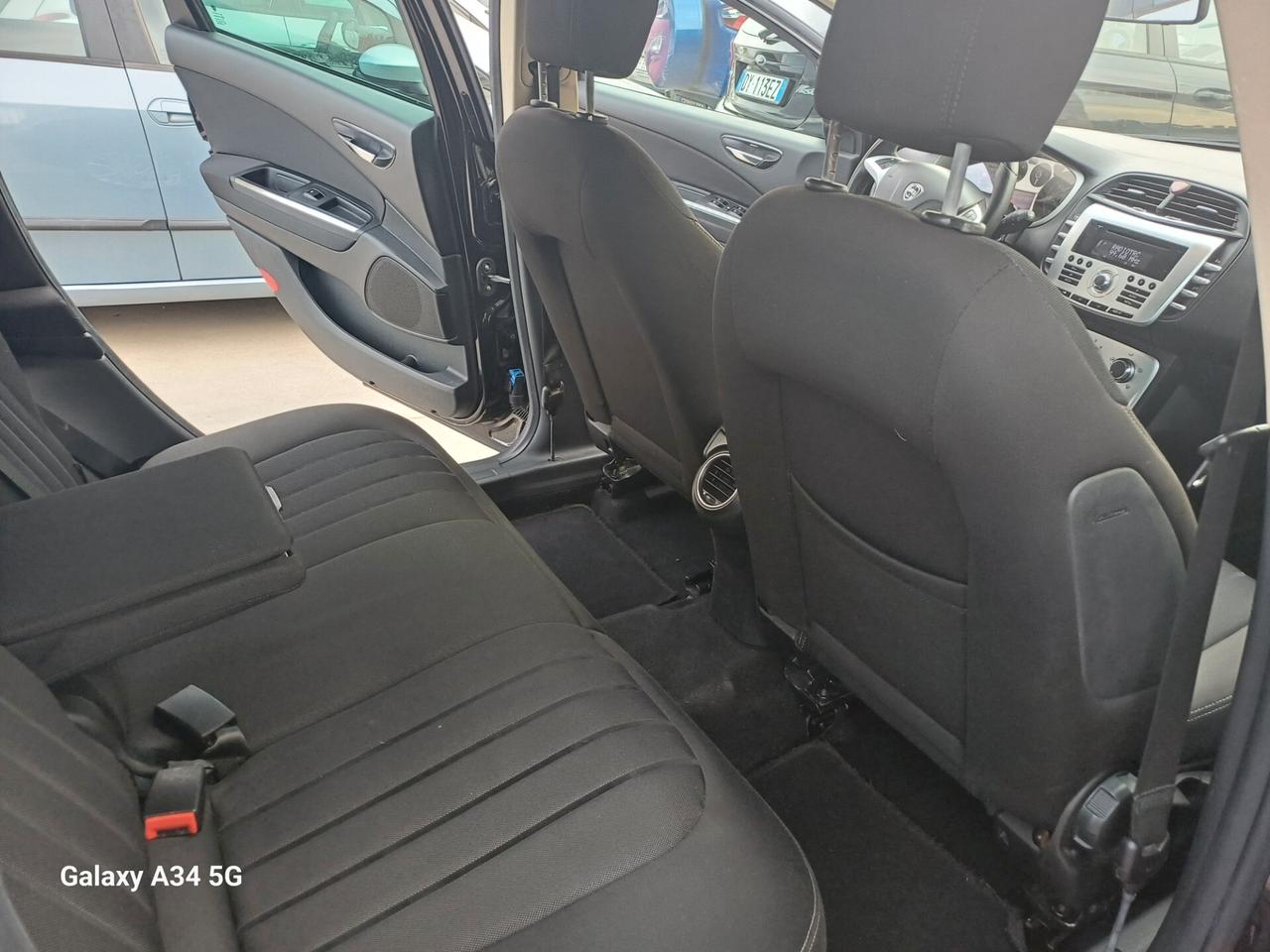 Lancia Delta 1.6 MJT DPF Gold
