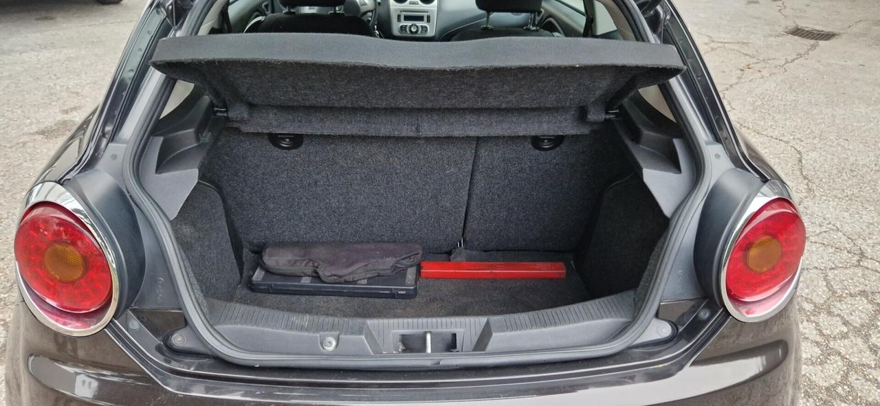 Alfa Romeo MiTo 1.3 JTDm-2 95 CV S&S Distinctive