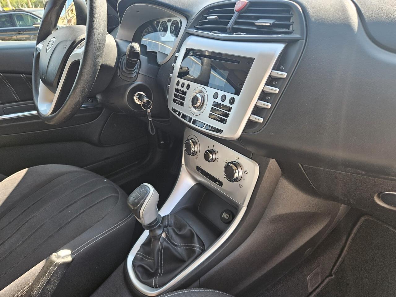 Lancia Delta 1.4 T-Jet 120 CV Argento