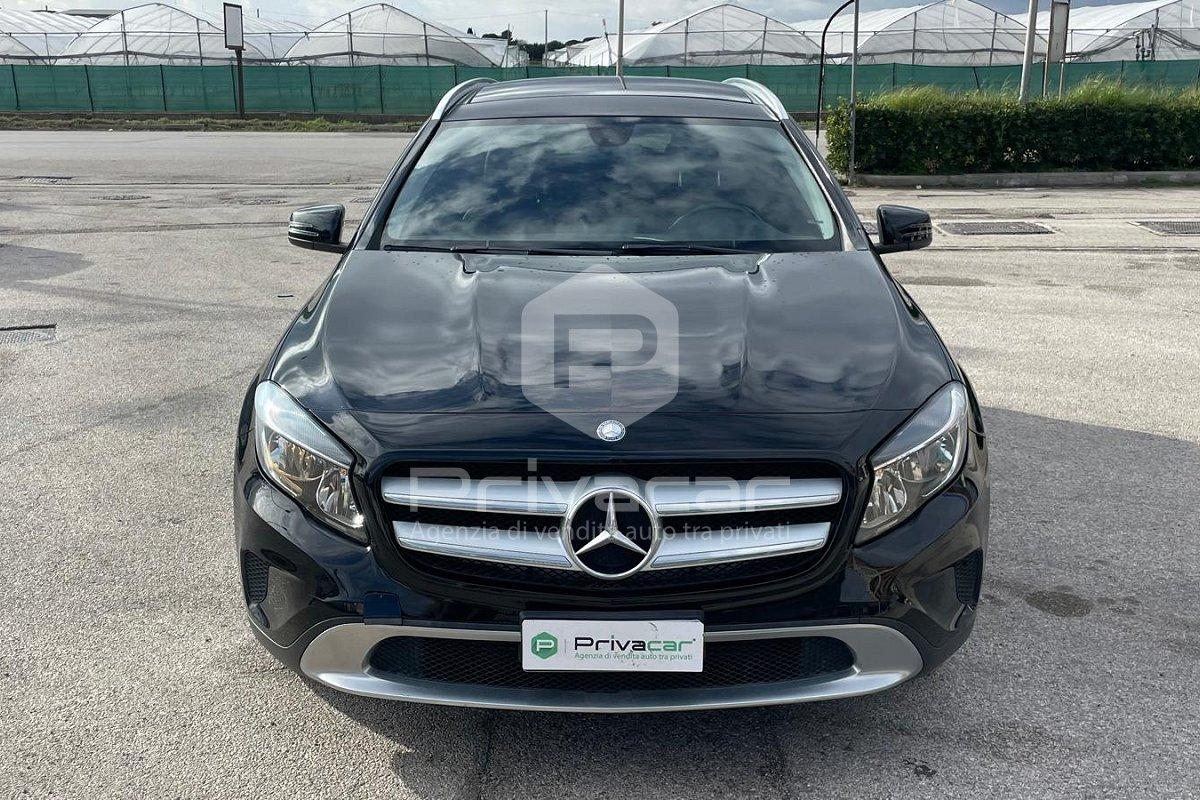 MERCEDES GLA 200 CDI Premium