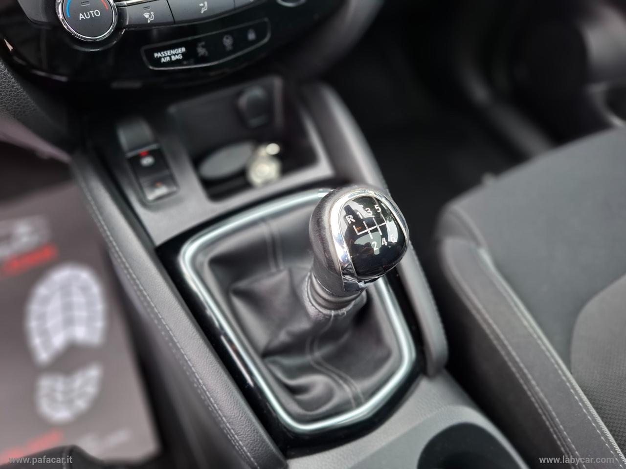 NISSAN Qashqai 1.5 dCi N-Connecta