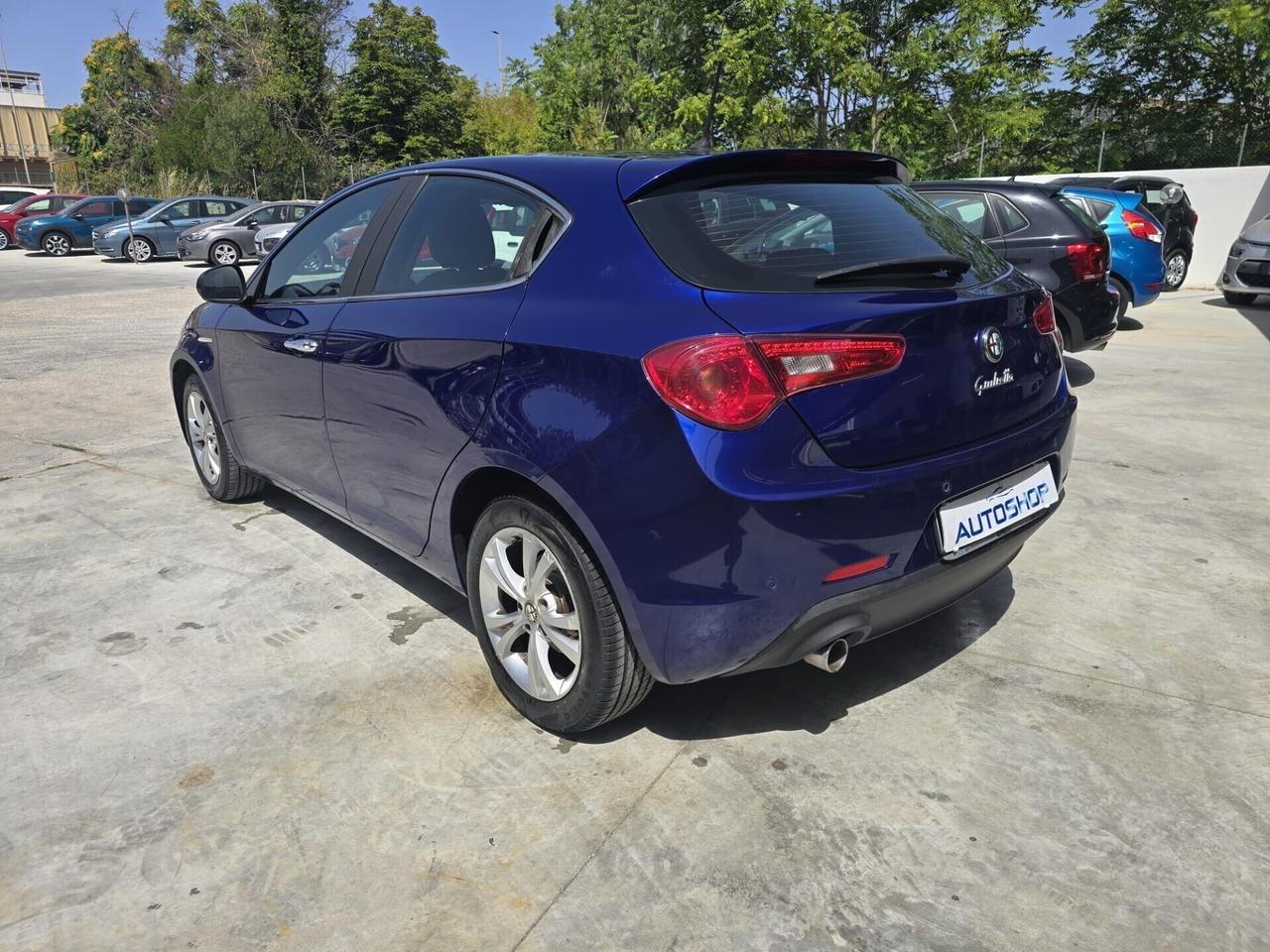 Alfa Romeo Giulietta 1.6 JTDm-2 105 CV Distinctive