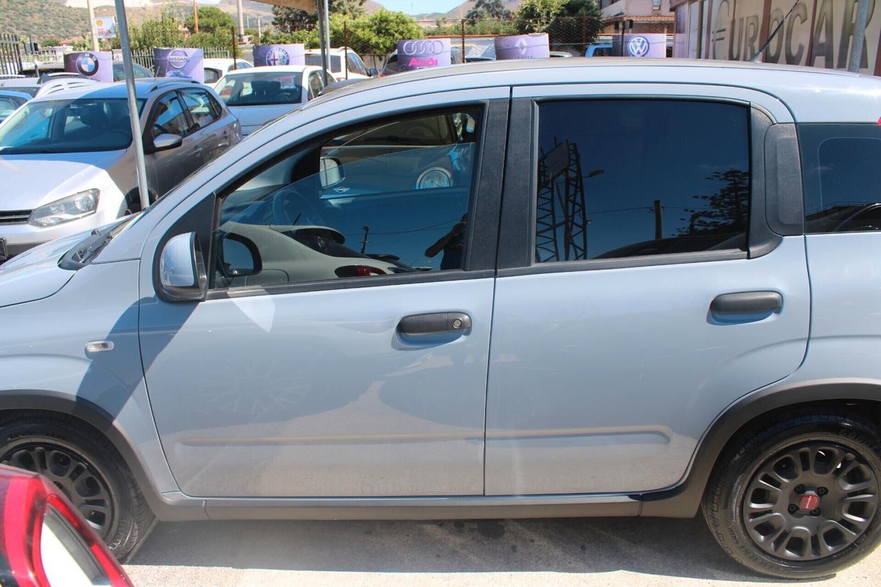 Fiat Panda 1.0 FireFly S&S Hybrid City Cross