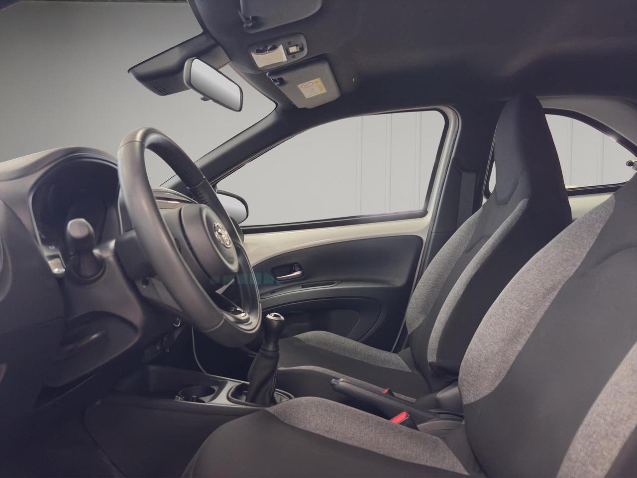 Toyota Aygo X 1.0 Active 72cv