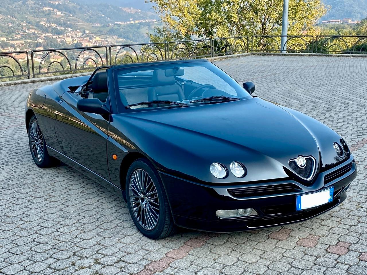 Alfa Romeo Spider 1.8 ts 16v