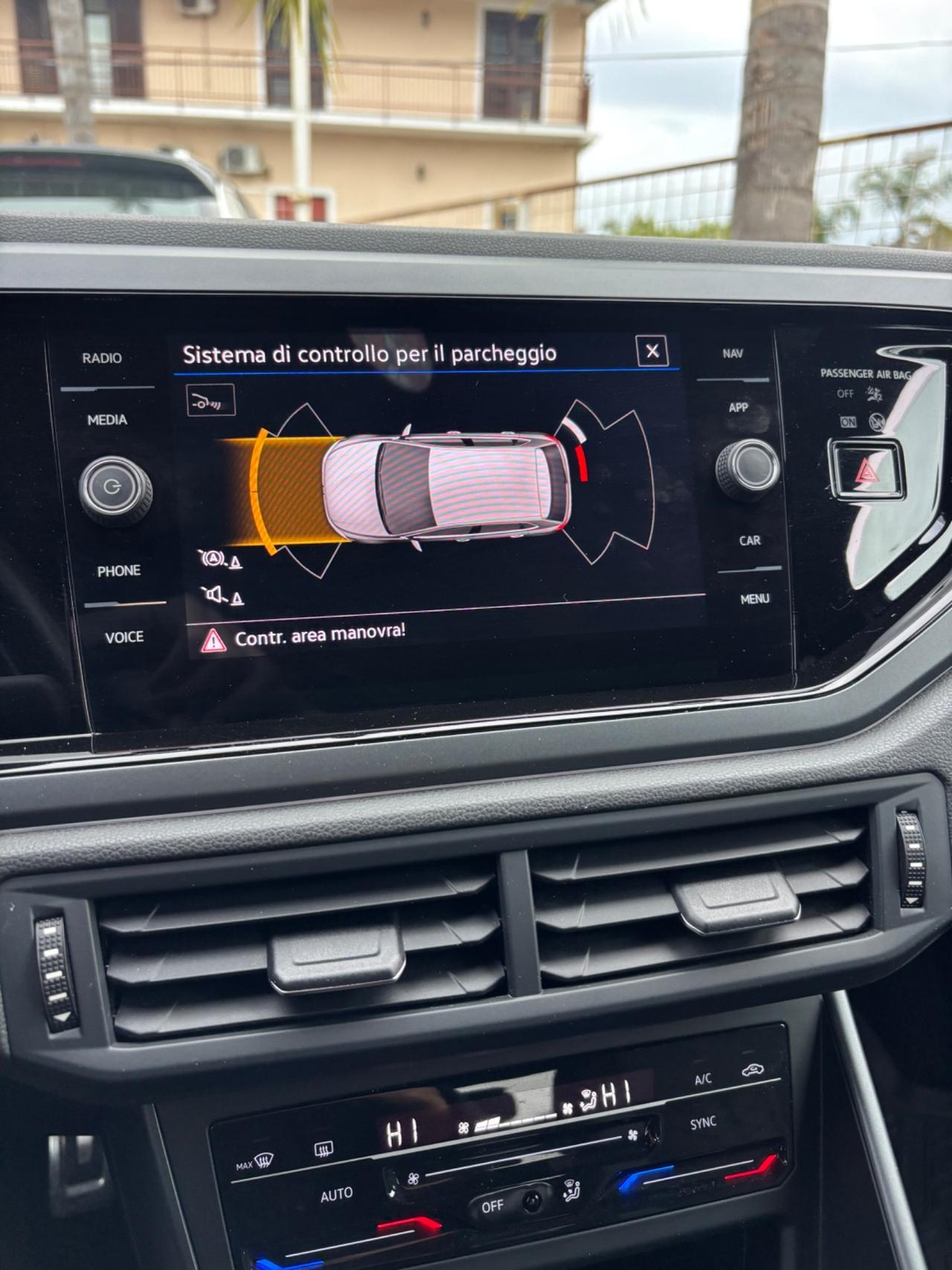 VW POLO 1.0TSI 95CV R-LINE 35.000KM STUPENDA