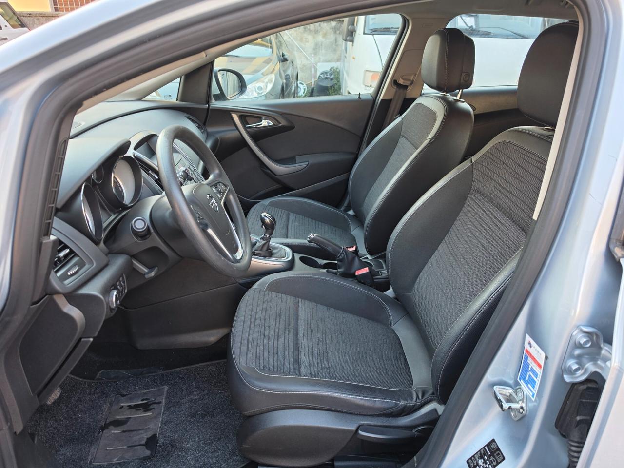 Opel Astra 1.6 CDTi 110CV Sports Tourer Elective Euro6 solo km 111370