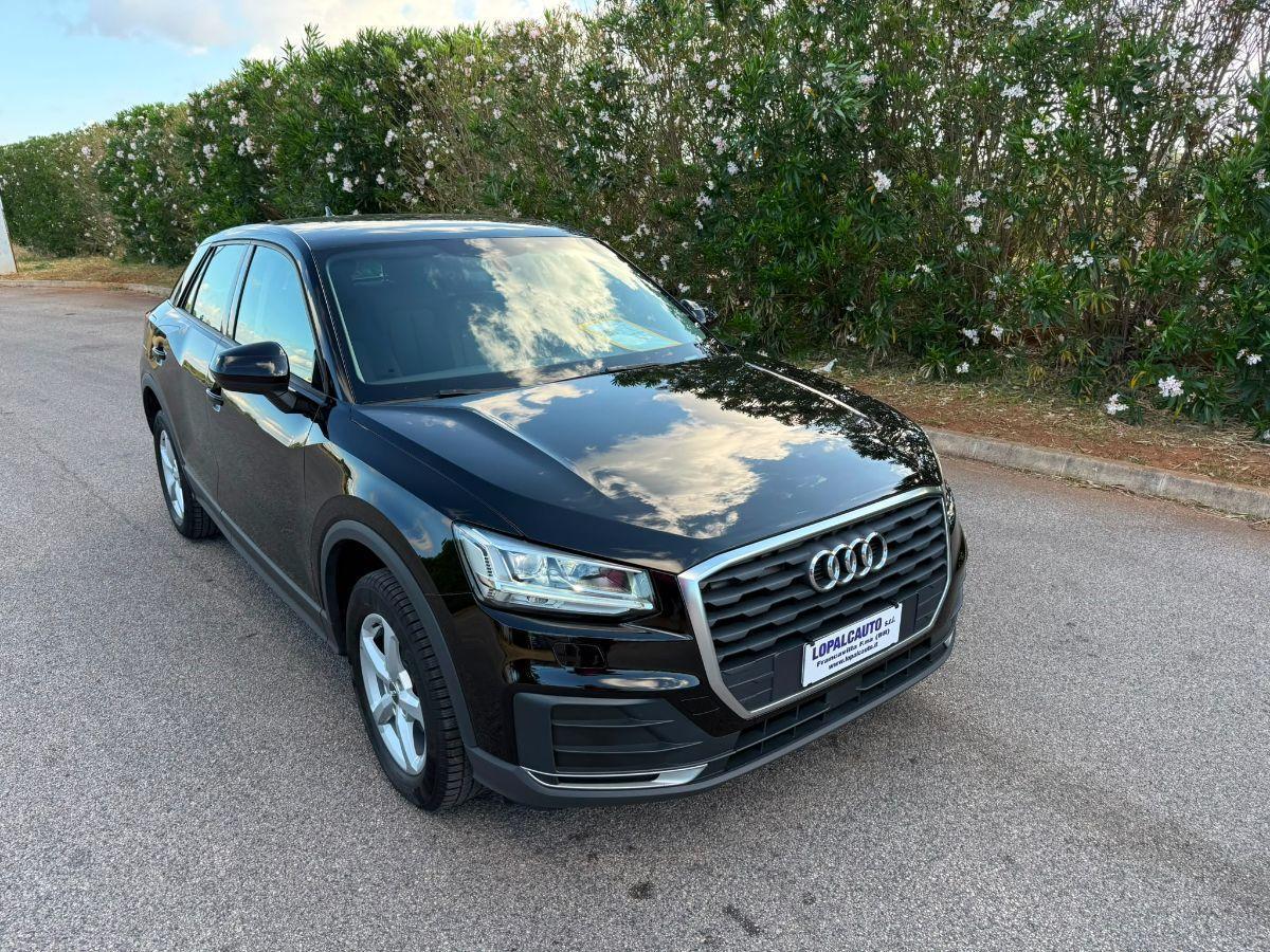 AUDI - Q2 - 30 TDI S tronic Business