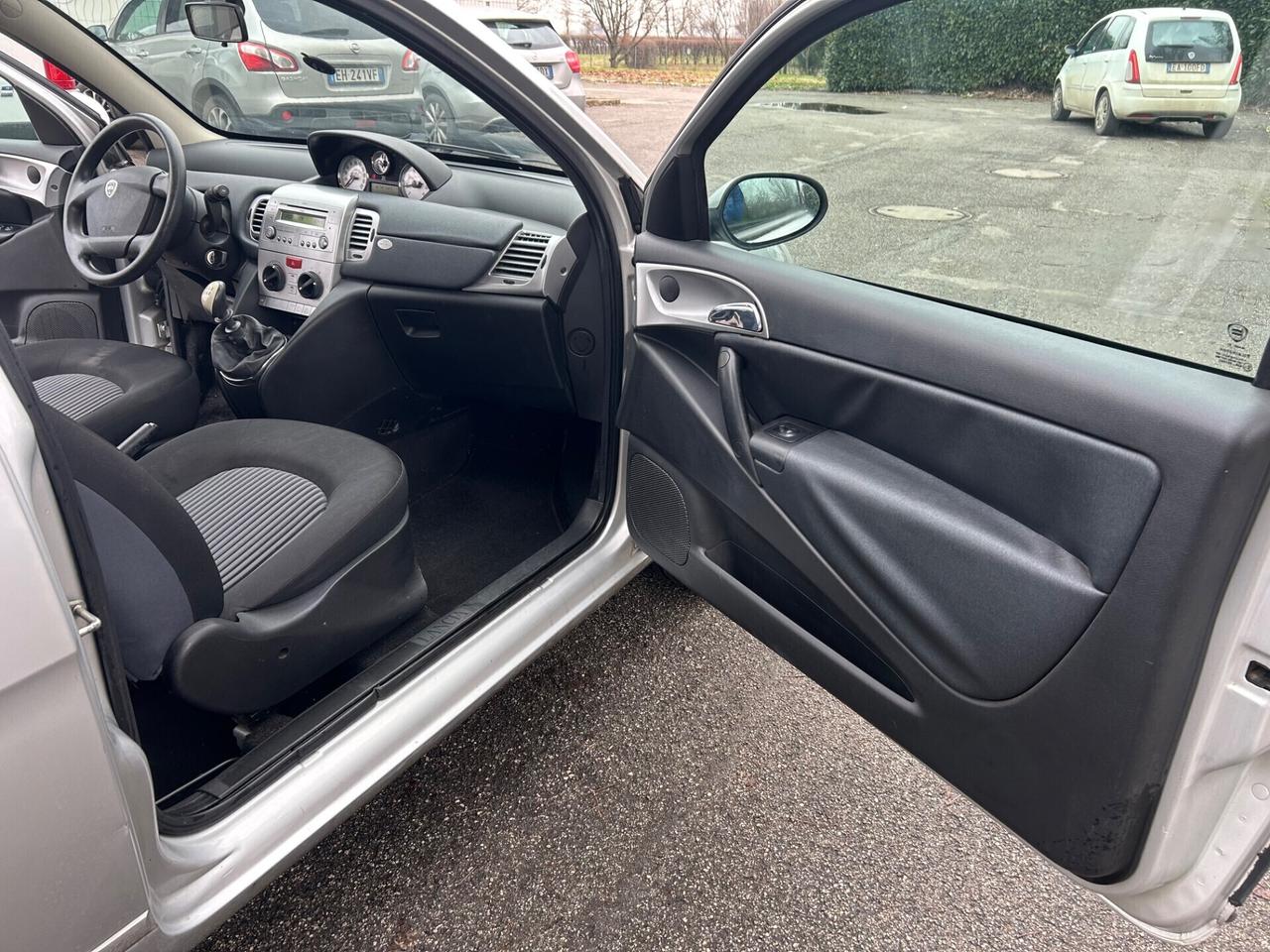 Lancia Ypsilon 1.2 cc Ecochic GPL perfetta