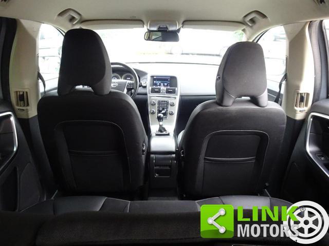 VOLVO XC60 D4 Geartronic Momentum