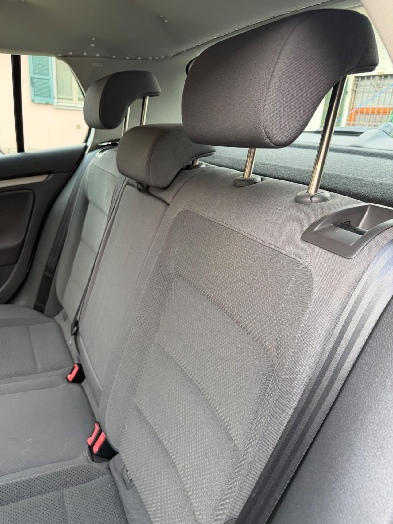 Volkswagen GOLF TSI AUTO TETTO 5p. SPORTLINE KMCERT