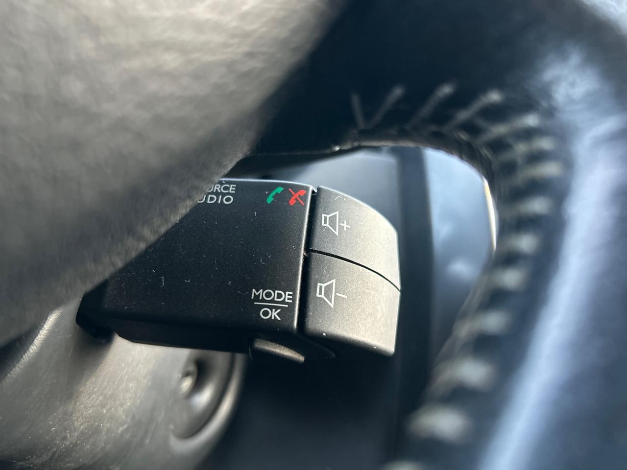 Dacia Duster 1.6c 4x2*GPL DI FABBRICA*UNIPRO*NAVI*