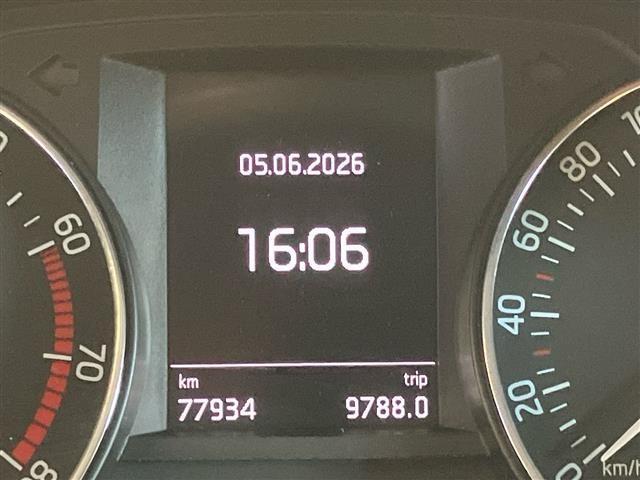 SKODA Fabia 5 Porte 1.0 MPI 60cv Twin Color Design Editi