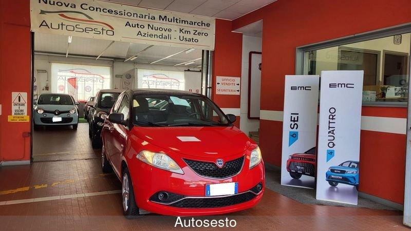 Lancia Ypsilon Ypsilon 1.2 69 CV 5 porte Silver