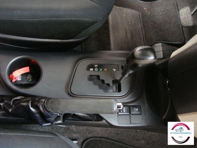 TOYOTA - iQ - 1.0 CVT Active