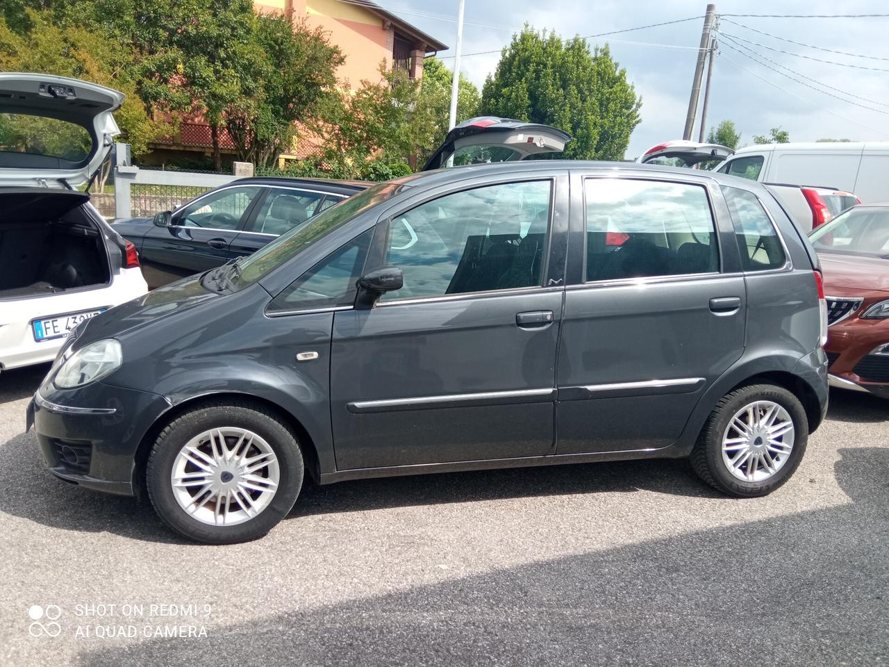 Lancia MUSA 1.3 Mjt 16V 90 CV Poltrona Frau 5P